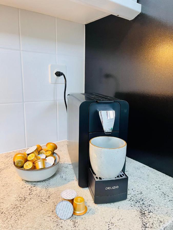-The Urbanist- Lakeview Free Parking 2Bd Fast Wifi Oberhofen Bagian luar foto