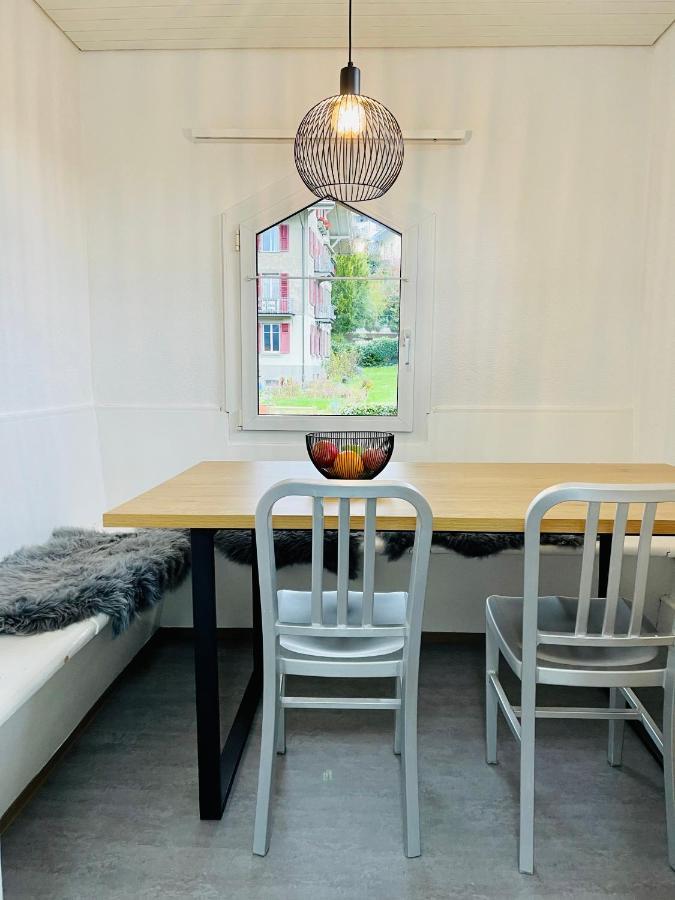 -The Urbanist- Lakeview Free Parking 2Bd Fast Wifi Oberhofen Bagian luar foto